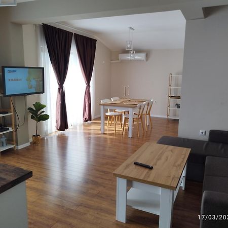 Luxury Suite 2 Karlovo Bagian luar foto